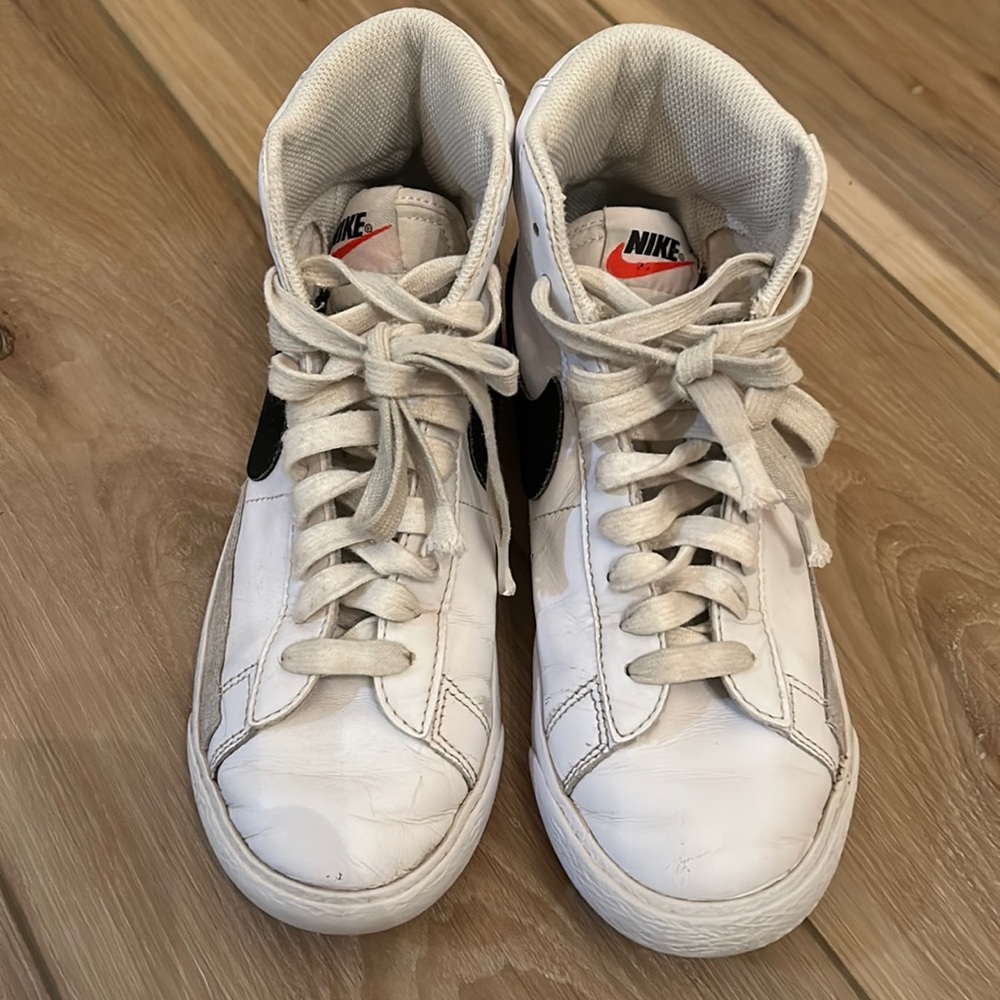 Kids Nike shoes